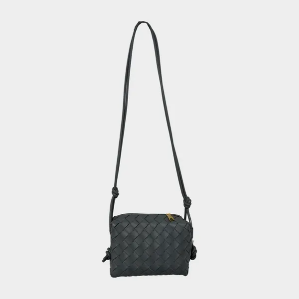 Bottega Veneta women's grey Intrecciato leather mini loop cross-body camera bag