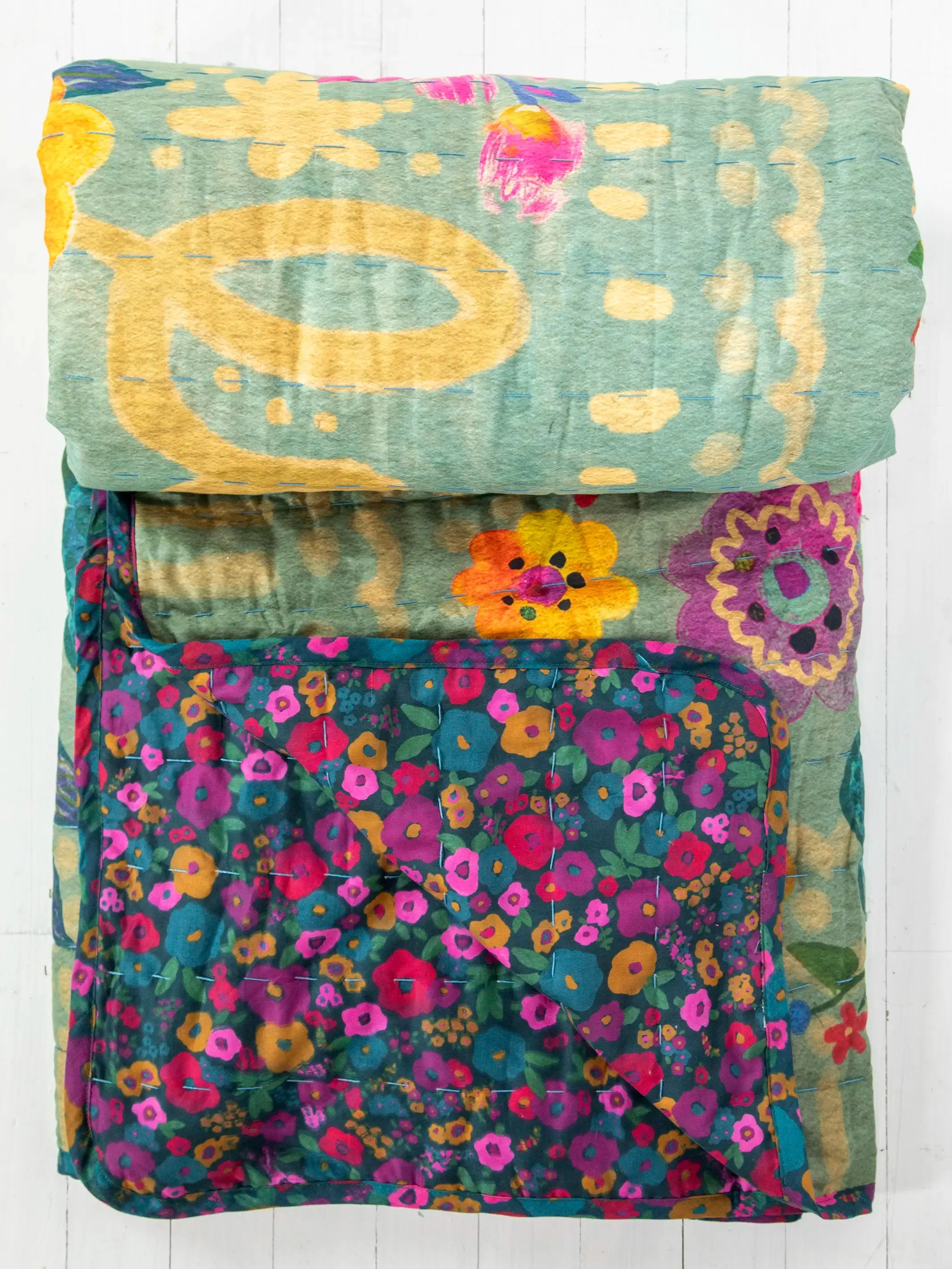 Bungalow Reversible Quilt - Love Is The Answer