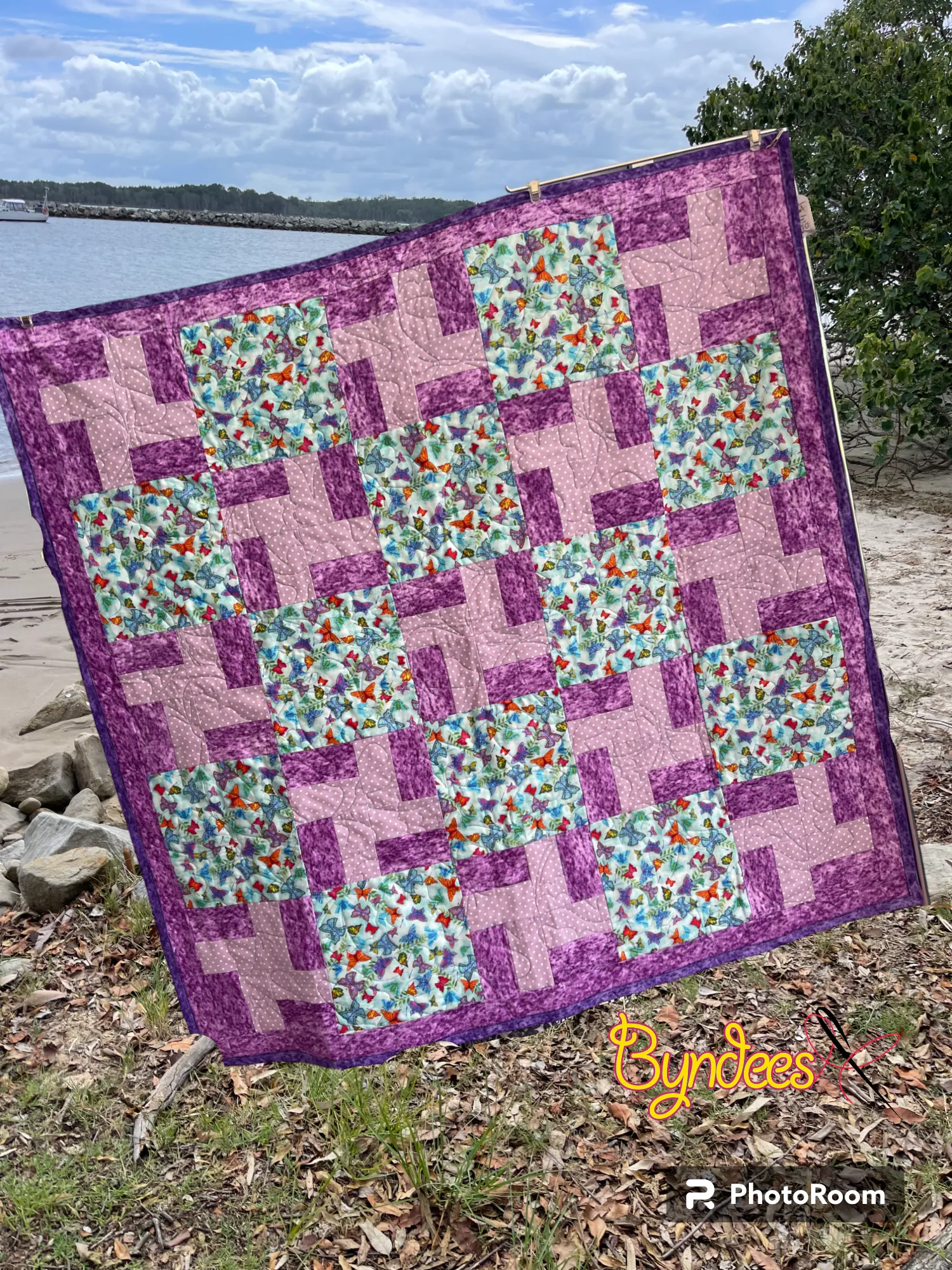 Double Twirl Quilt Finished Size 44 x 44 Approx