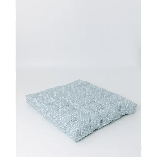 E&E Savannah Play Mattress, Blue Ditsy/White Pom