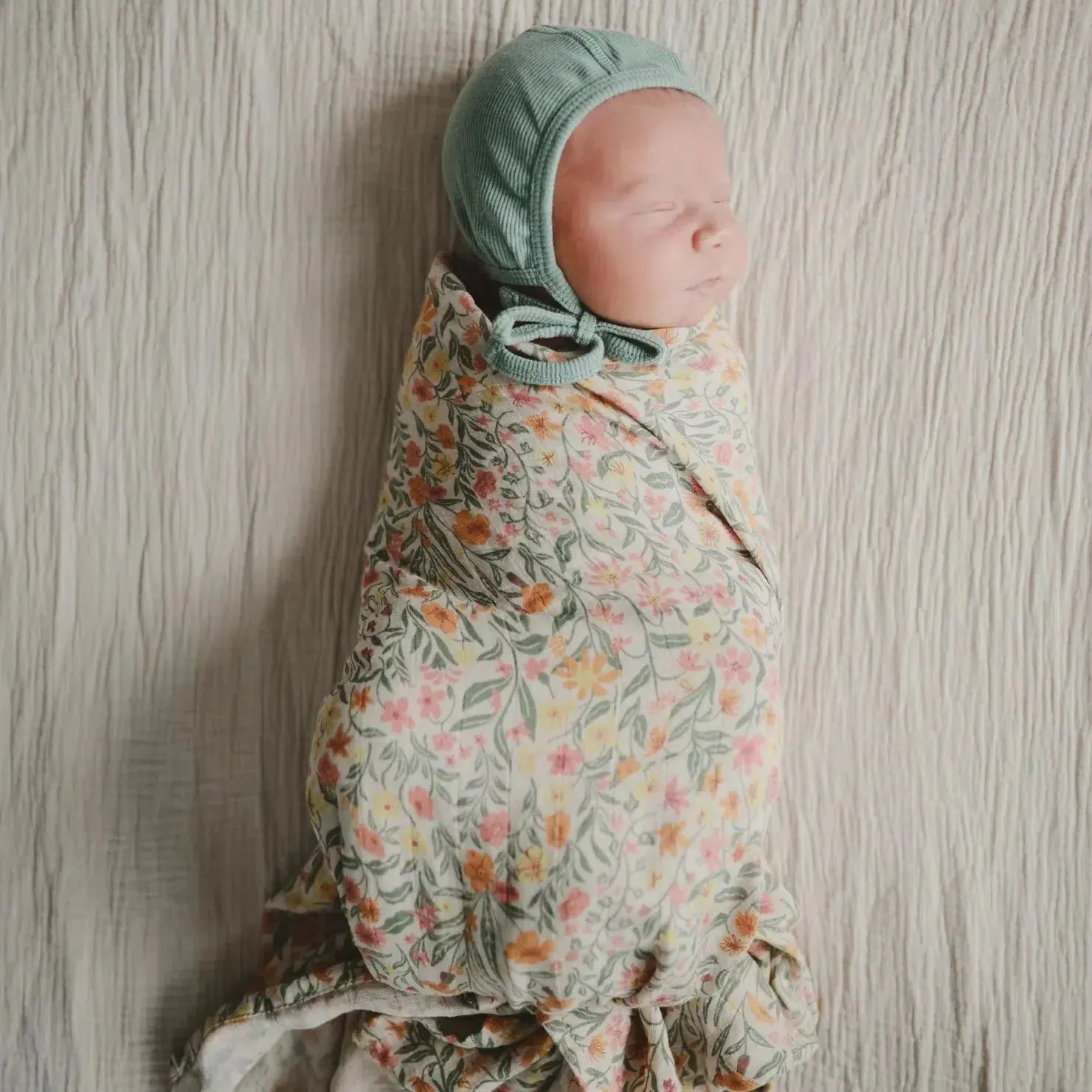 Mushie - Organic Cotton Muslin Swaddle Blanket - Pastel Blooms