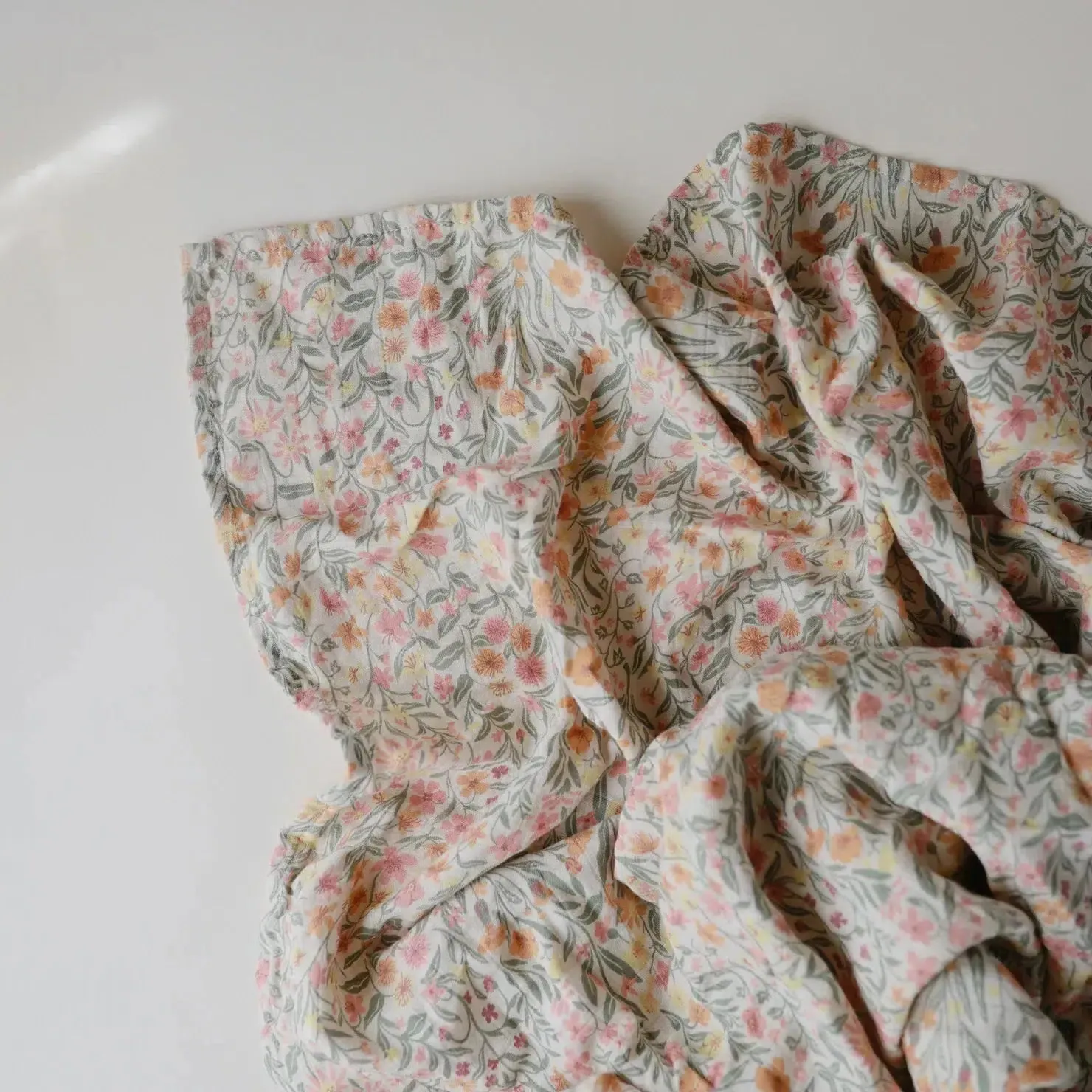 Mushie - Organic Cotton Muslin Swaddle Blanket - Pastel Blooms