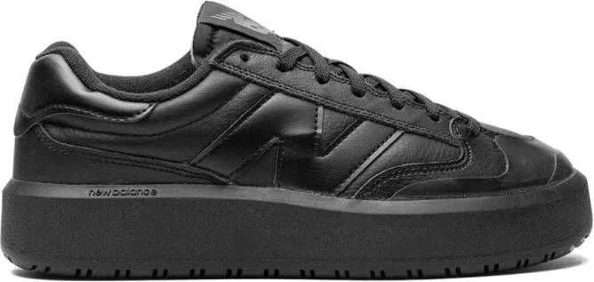 New Balance lace-up low-top sneakers Black