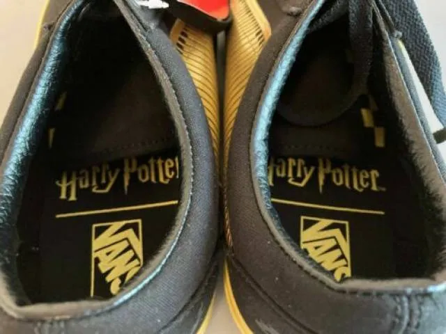 NEW Vans x Harry Potter Golden Snitch Old Skool Black/Go...