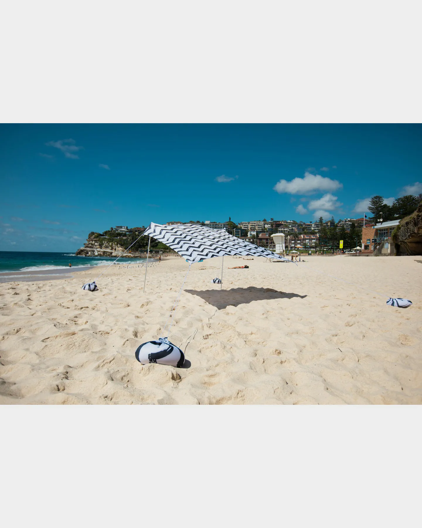 Ozoola Beachlife Beach Tent Upf 50+ - Swell | SurfStitch