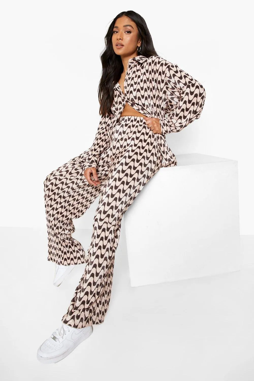 Petite Plisse Retro Print Wide Leg Pants