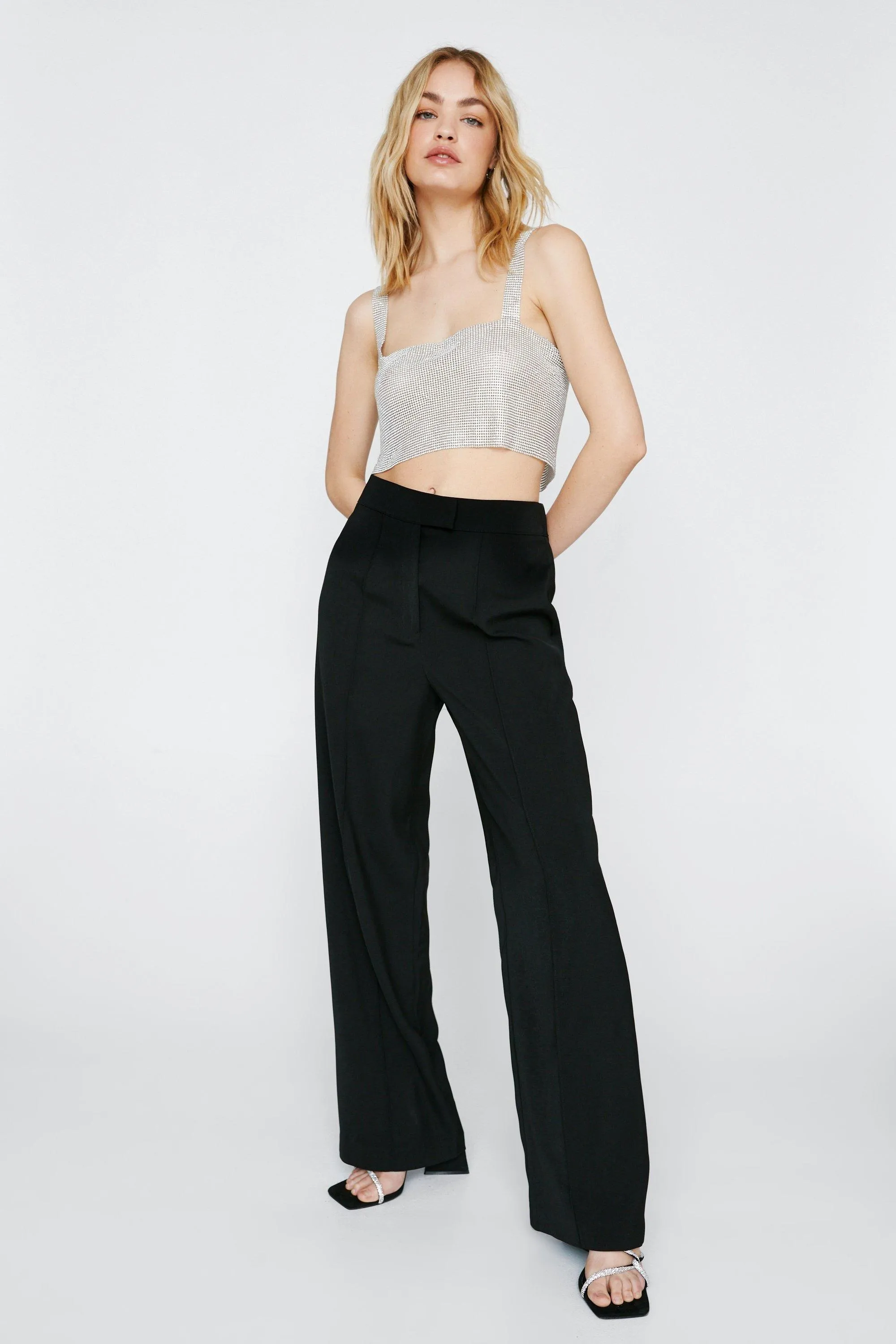 Twill Tailored Wide Leg Dart Detail Pants