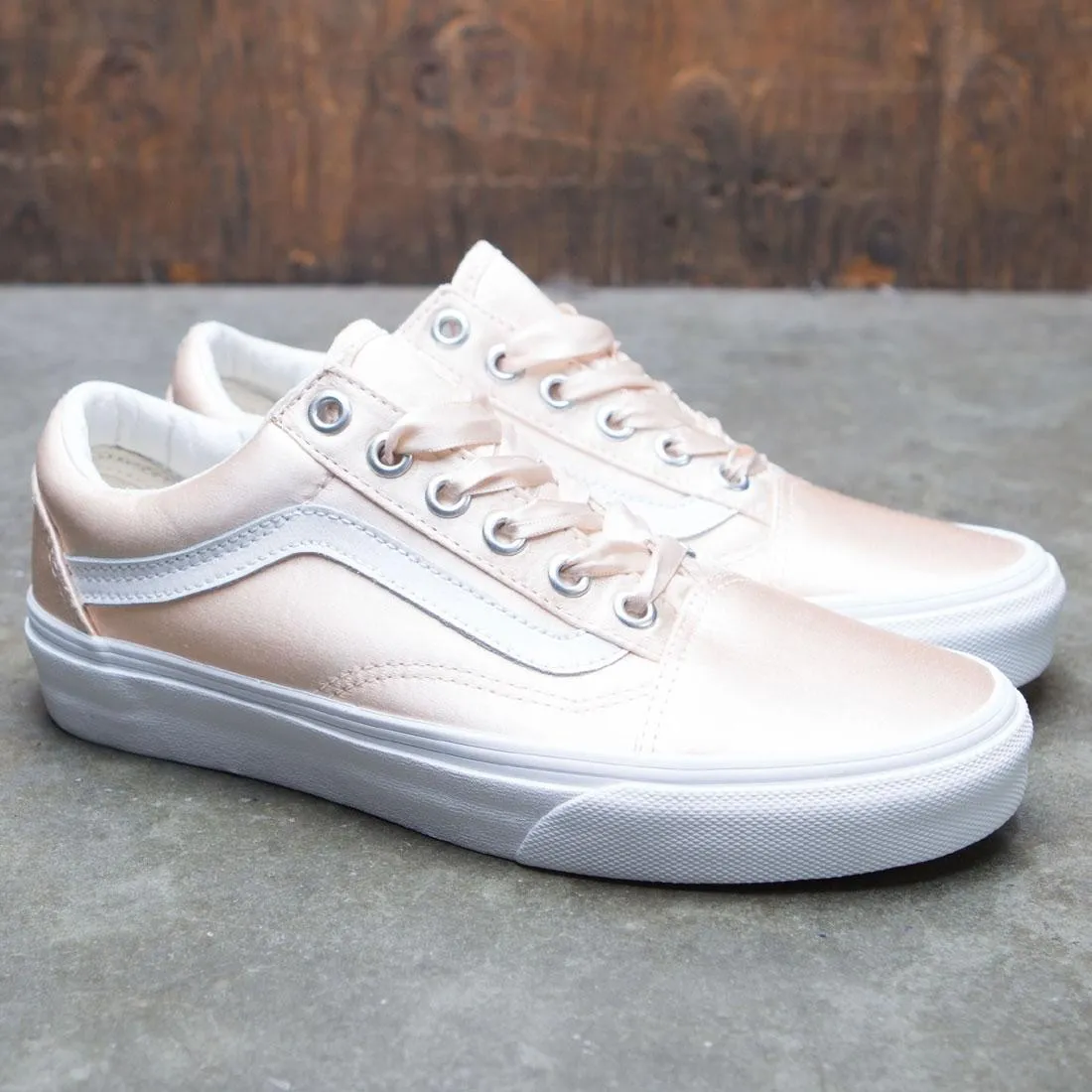 Vans Women Old Skool Satin Lux (tan)