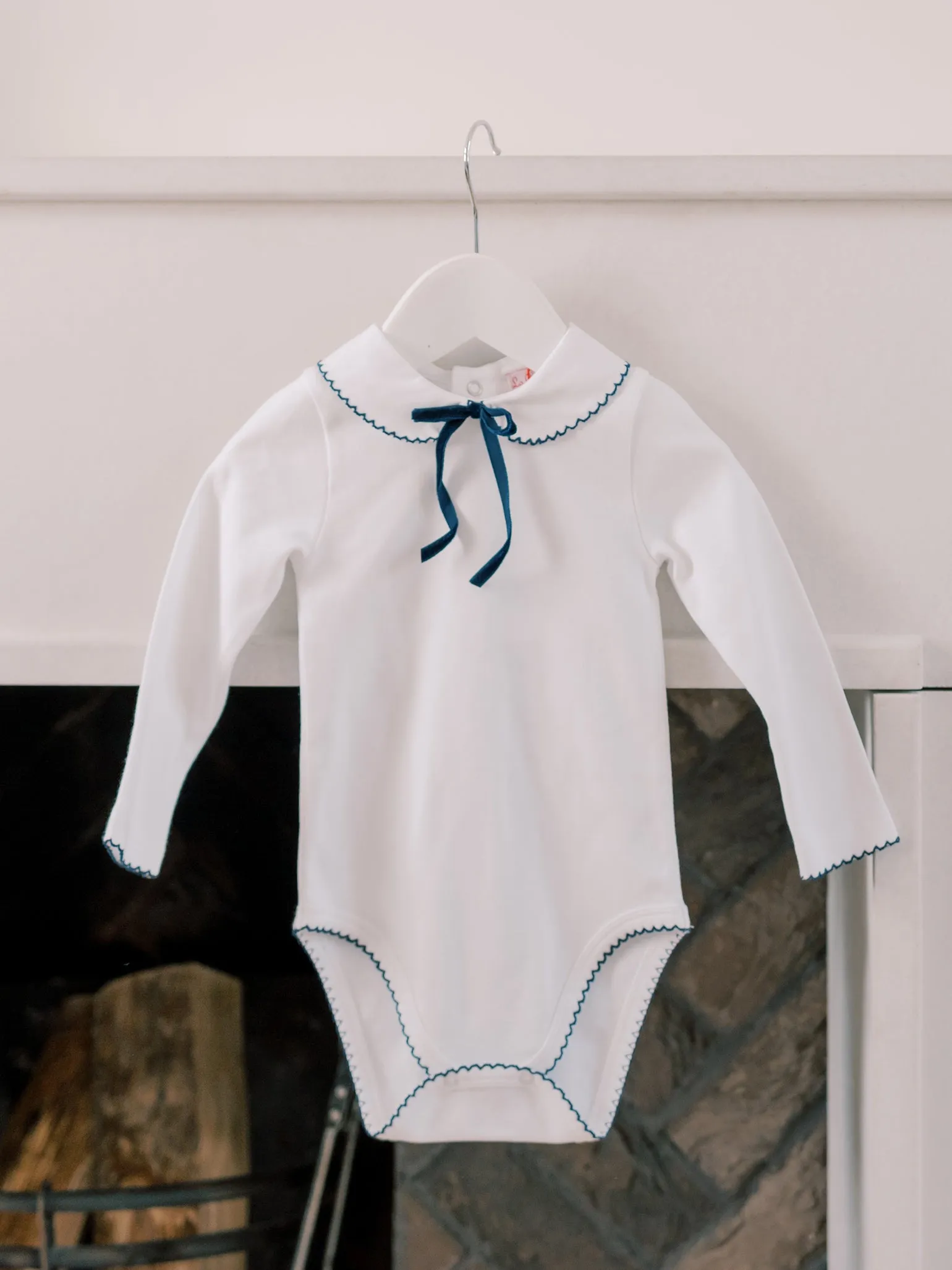 White Lirio Baby Body Vest